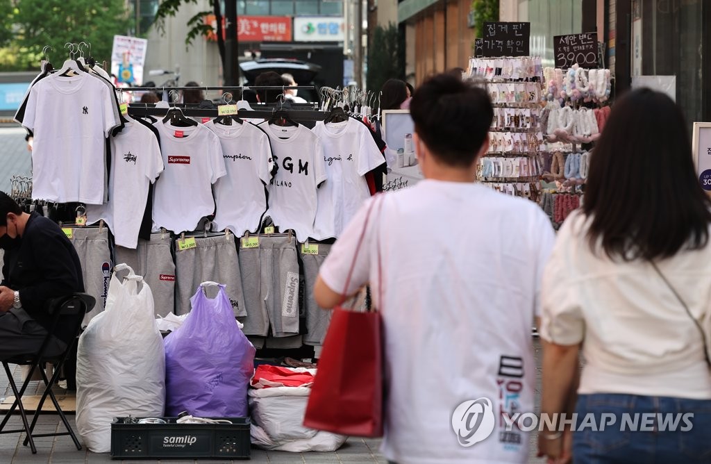 오늘도 초여름 더위…서울 낮 최고 25도