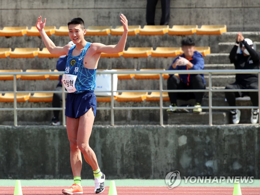 우상혁, 2022년 높이뛰기 실외 세계랭킹 단독 1위…2ｍ32(종합)