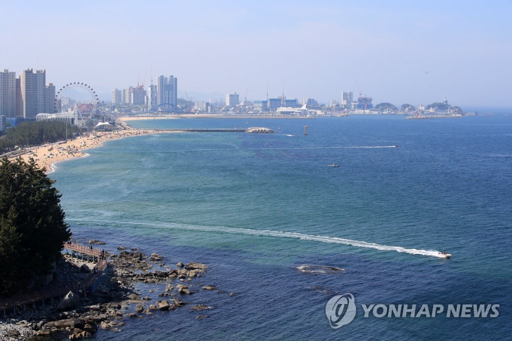 여름 성큼 '소만'…전국 유원지·관광지 인파 몰려