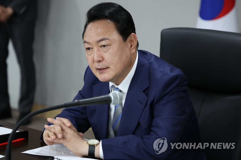 尹당선인 "김정은 만남 피할 이유 없어…보여주기식, 도움 안돼"