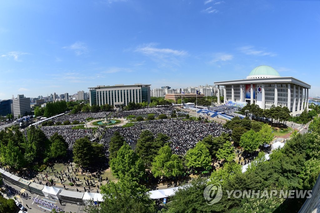 [尹정부 출범] 야당된 민주 "통합·협치 나서면 협력 파트너 될것"