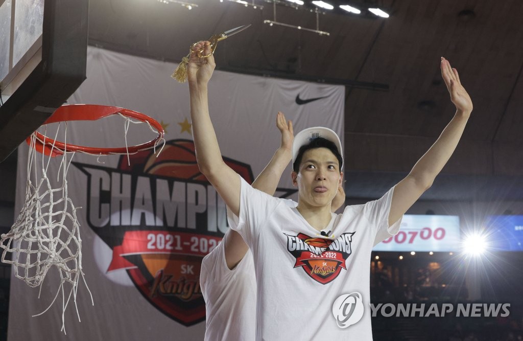 '챔프전 MVP' SK 김선형 "내 농구는 이제 시작…더 성장하겠다"