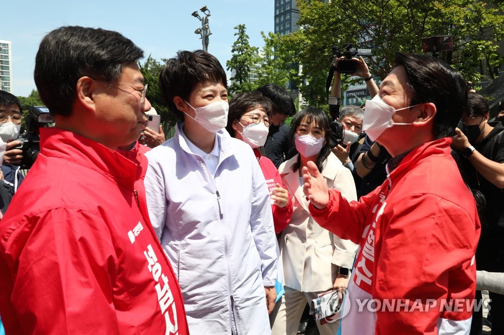 안철수-김은혜, 성남서 첫 '원팀 행보'…경기 승기잡기 시동(종합)