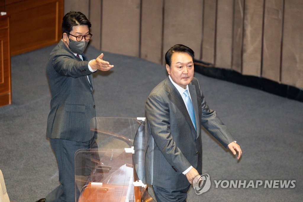 권성동 "尹대통령 연설뒤 기다려준 민주 의원들께 감사"