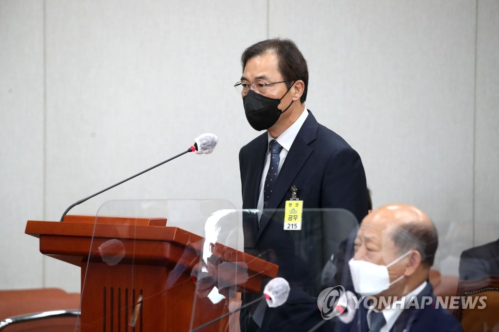 운영위, '성비위' 총무비서관 인선 도마…野비판에 尹측 '진땀'(종합)