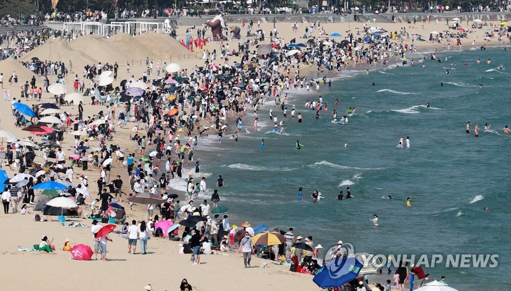 부산, 때 이른 '5월 더위'…내륙지역은 30도 육박