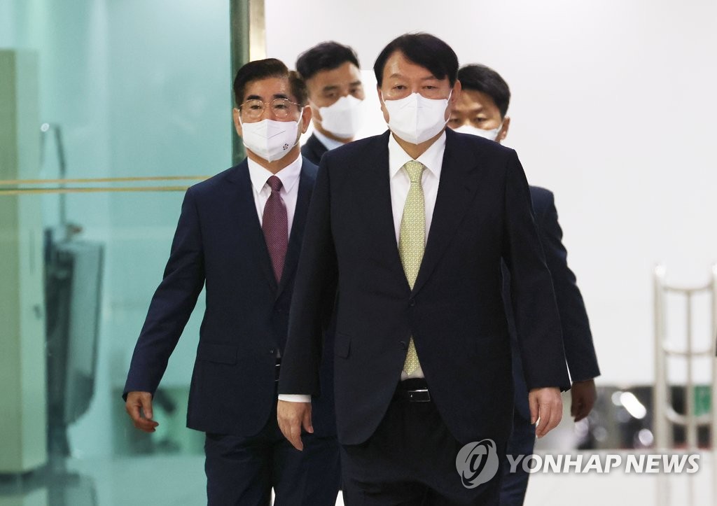 대통령실, 법무부 인사검증 논란에 "미국 FBI 검증과 유사"