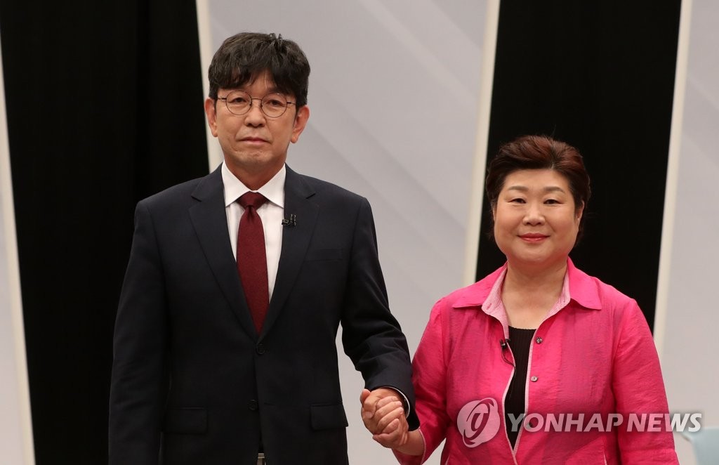 강원교육감 후보들, TV토론서 다양한 공교육 정상화 방안 제시