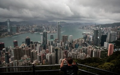 외국인 떠나는 홍콩…1분기 성장률 또 마이너스로