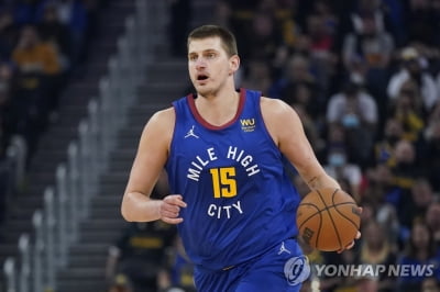 덴버 요키치, 2년 연속 NBA 정규리그 MVP…감독상은 윌리엄스