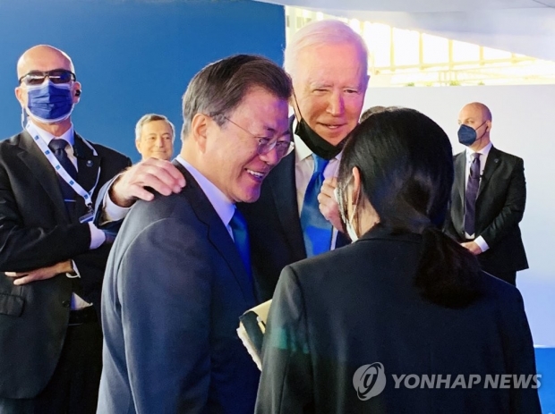 문前대통령, 바이든과 통화할듯…文측 "확인할 내용 없다"