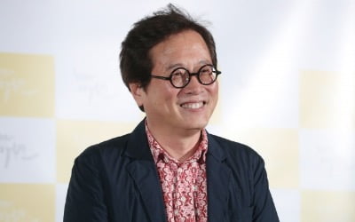 황교익 "윤석열 뽑은 20대, 대학등록금 인상 감당하겠나"…與 '발끈'