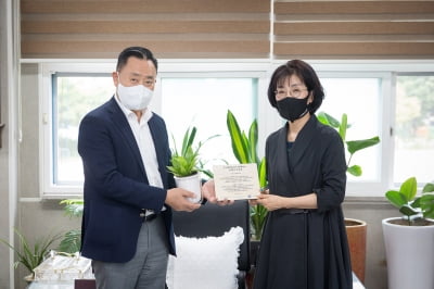 코웨이, 구로남초등학교에 '청정학교 교실숲' 1호 조성