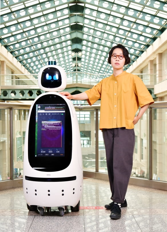 [강홍민 기자의 직업의 세계] "사람과 교감하는 로봇 만들죠" 로봇디자이너 유혜란