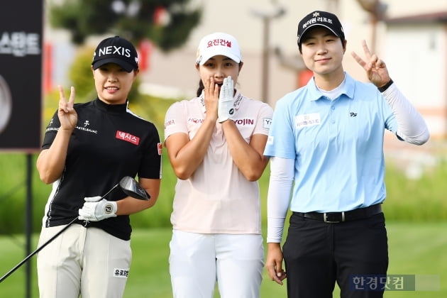 [포토] 서연정, '김보아-김지수 사이에서 놀란 표정'