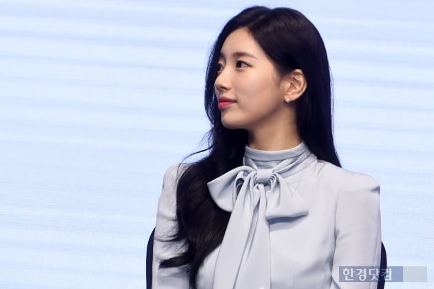 [포토] 수지, '인형같은 옆모습'