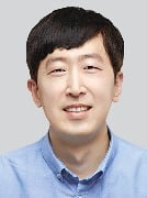 한국경제신문 기자