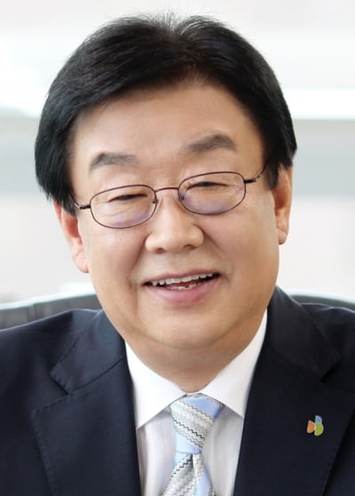 [100대 CEO-김정남 DB손해보험 부회장] 60주년 1000만 고객 업고 디지털 혁신 선도