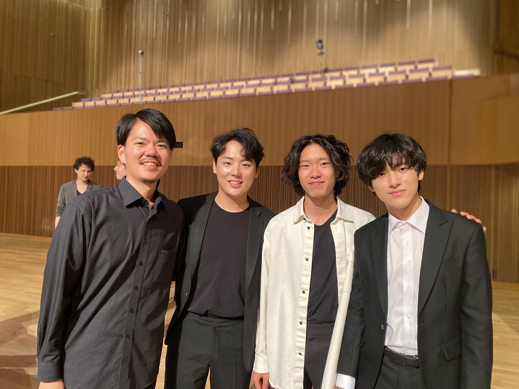 한국 피아니스트 네 명, 반클라이번 콩쿠르 준결선 진출