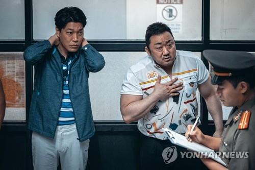 '범죄도시2' 관객 1천만 돌파…엔데믹 시대 첫 천만영화