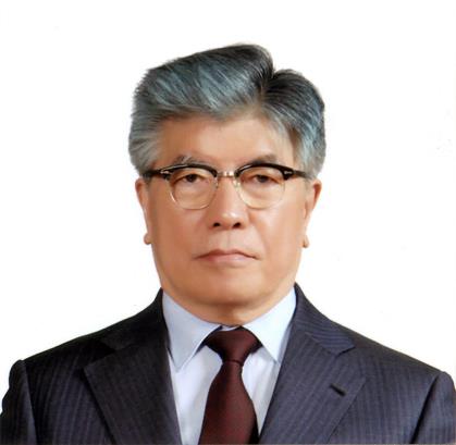 유한재단 이사장에 김중수 전 한국은행 총재