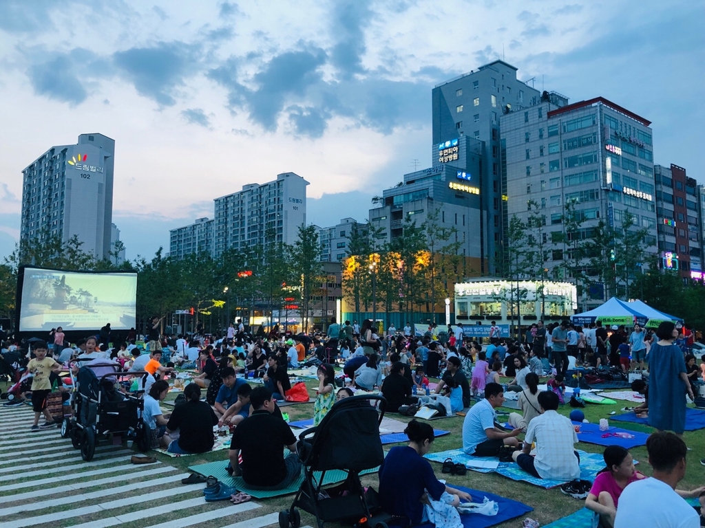 경기도, 경기평화광장서 주말 야외 영화 상영