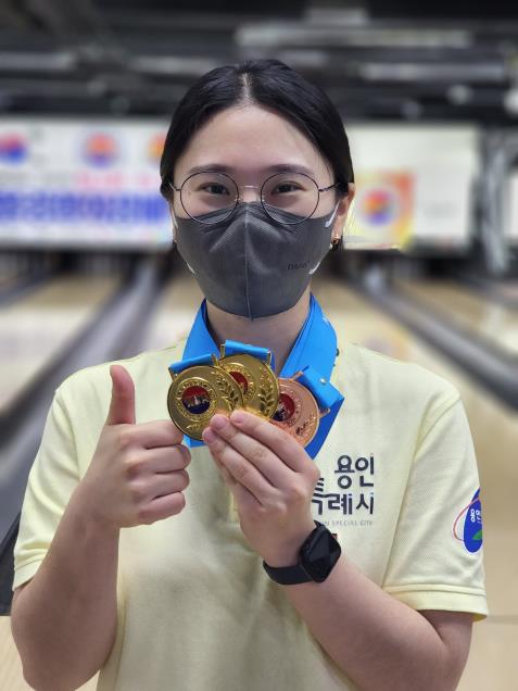 '교통사고 부상투혼' 용인시청 볼링팀, 전국대회서 종합우승