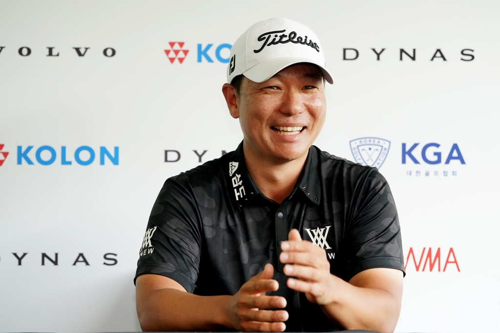 한국오픈 3R 1위 조민규 "무리하지 않는 확률 골프로 우승 도전"