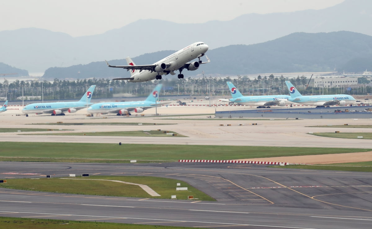 인천공항, 코로나 이전으로 돌아간다…24시간 운영·도착편수 확대