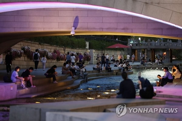 벌써 곳곳 '열대야'…서울 25년 만에 가장 더운 6월 밤