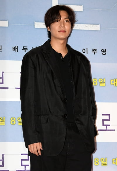 [TEN 포토] 이민호 '클래스가 다른 비주얼'