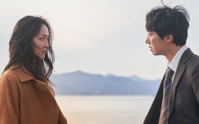 [TEN리뷰] 노출·관계 없이도 은밀했다…'고품격 로맨스' 그려낸 박찬욱의 '헤어질 결심'