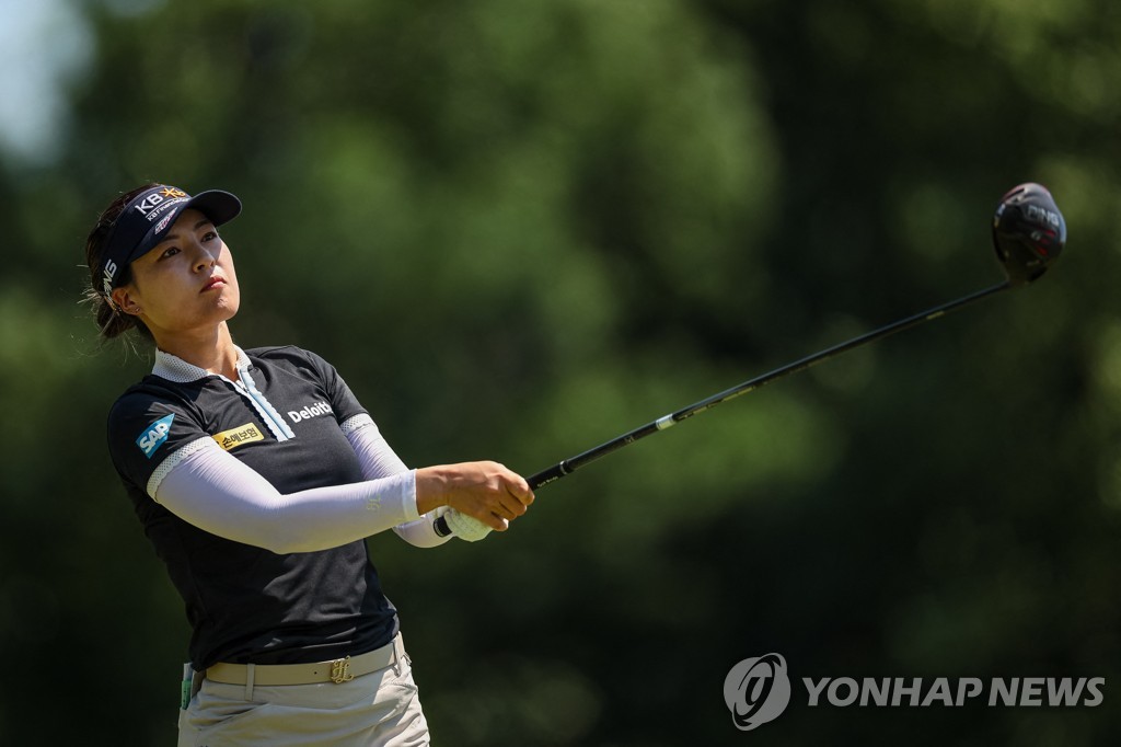 Jeon In-ji wins major women's PGA Championship...  First championship in 3 years and 8 months (2 overall steps)