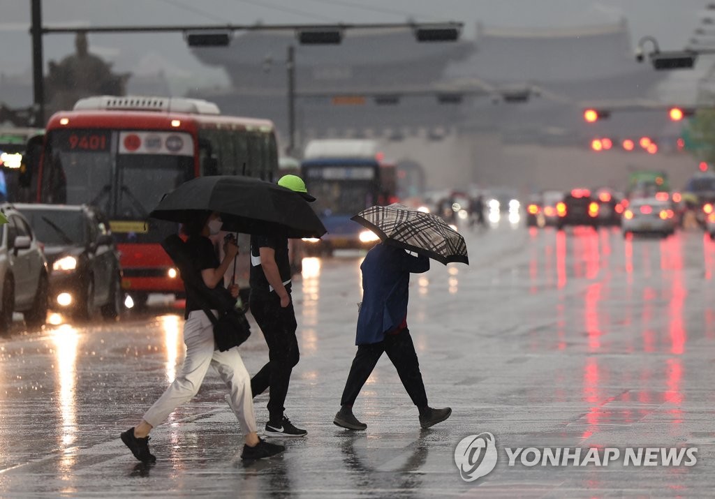 오전 수도권 등에 5~20㎜ 비…낮에 내륙 곳곳 소나기