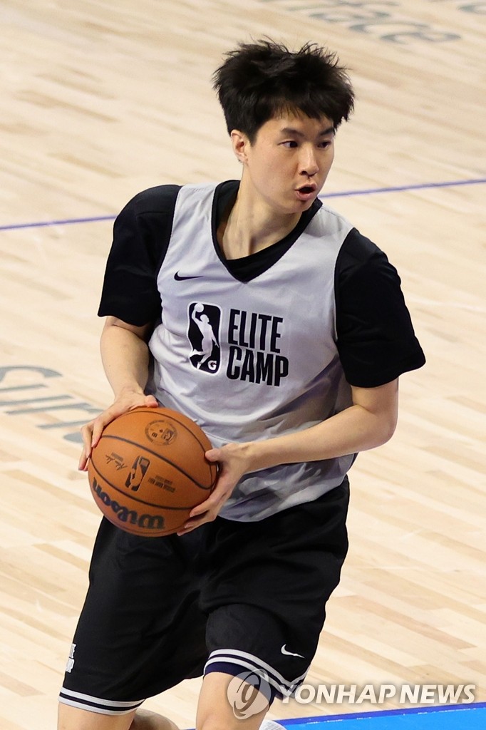 미국 스포츠매체 "이현중, 좋은 슈터지만 NBA 지명은 어려울 듯"