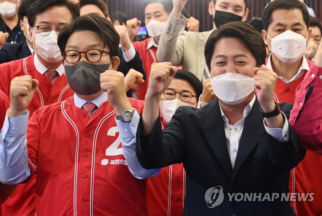 [6·1 지방선거] 4곳 지키고 1석 뺏고…국회의원 보궐선거도 與가 웃었다