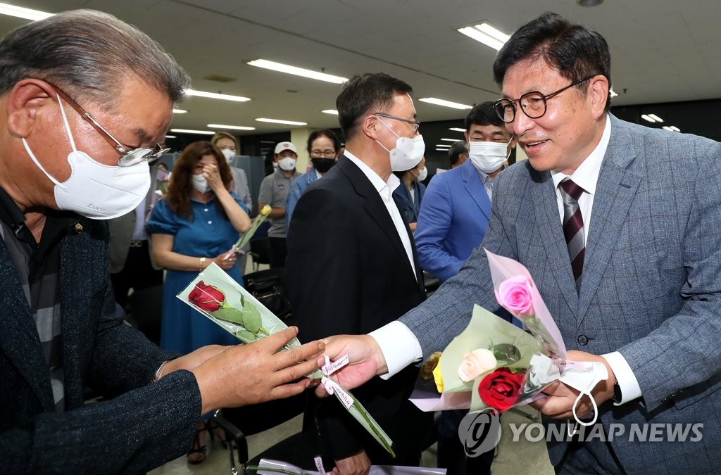 인천 첫 재선 교육감 도성훈…평교사부터 38년 경력