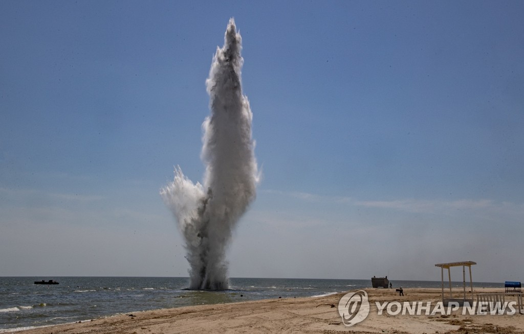 미 정보당국 "러시아군, 오데사항 등에 기뢰 설치 지시"