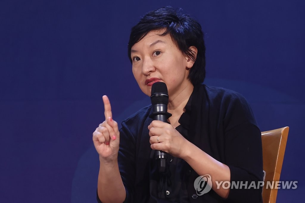 한인작가 캐시 박 홍 "억압·차별 당하는 모두에 관한 이야기"