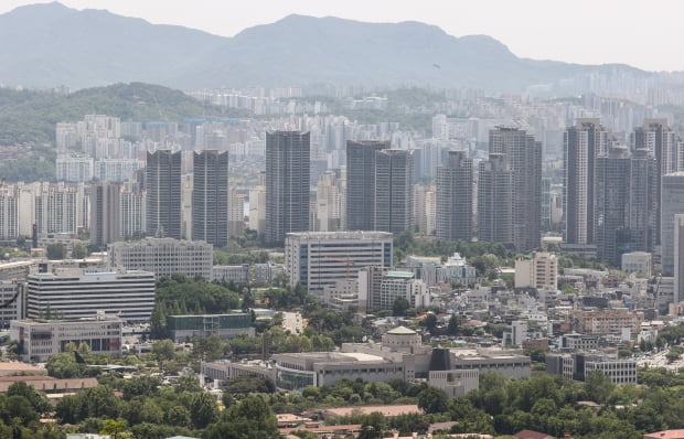 서울 남산에서 바라본 용산구 일대 모습. 사진=연합뉴스