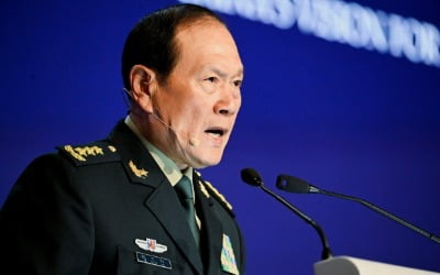 中 국방장관 "적절한 선에서 핵무기 개발중" 이례적 으름장, 왜?