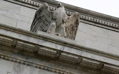 "미 중앙은행, 올해 금리 4~7%로 올려야 인플레이션 잡는다"