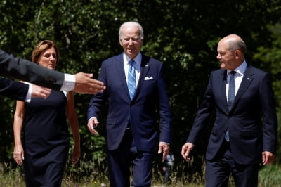 G7, 정상회의서 러시아산 원유 가격상한제 논의