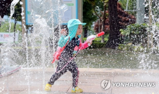전북 올여름 첫 폭염주의보…지난해보다 18일 빨라
