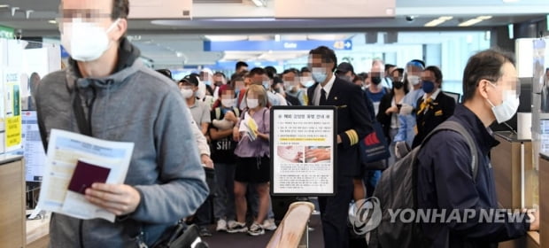 원숭이두창 의심자, 유증상인데도 '증상없음' 신고해 공항 통과