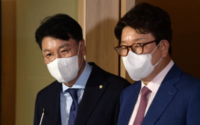 장제원, 권성동에 "말 너무 거칠다"…'윤핵관 갈등' 불 붙나