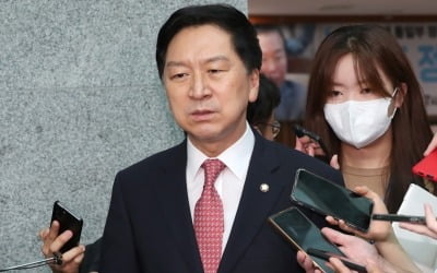 김기현, '내부총질' 논란에 "문자 공개 바람직하지 않아"