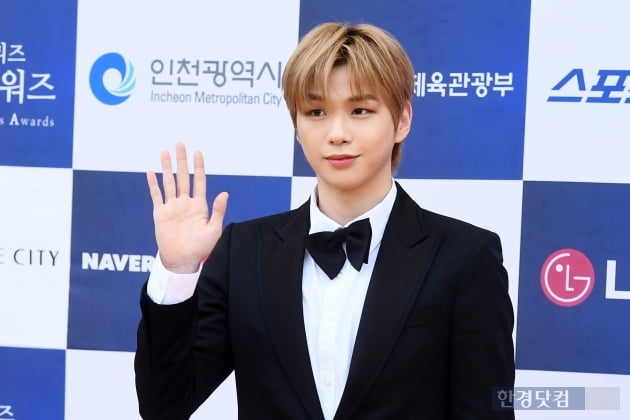 [포토] 강다니엘, '오늘도 멋짐~' (청룡시리즈어워즈)