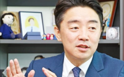 86·소신파 지지 얻은 강훈식 "계파 떠나 일하니 알아봐줘"