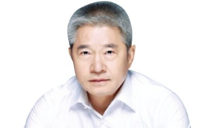 강방천 회장, 경영 퇴진…차명 투자 의혹 조사